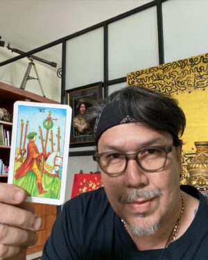 Kirk Schiller Instagram - ผู้ใดพบเห็นไพ่หกไม้เท้าในวันนี้คุณกำลังจะได้รับความสำเร็จมีชัยชนะสิ่งที่ดีต่างๆที่ดีๆจะเกิดขึ้นกับคุณในเร็วเร็ววันนี้ 🙏🏻