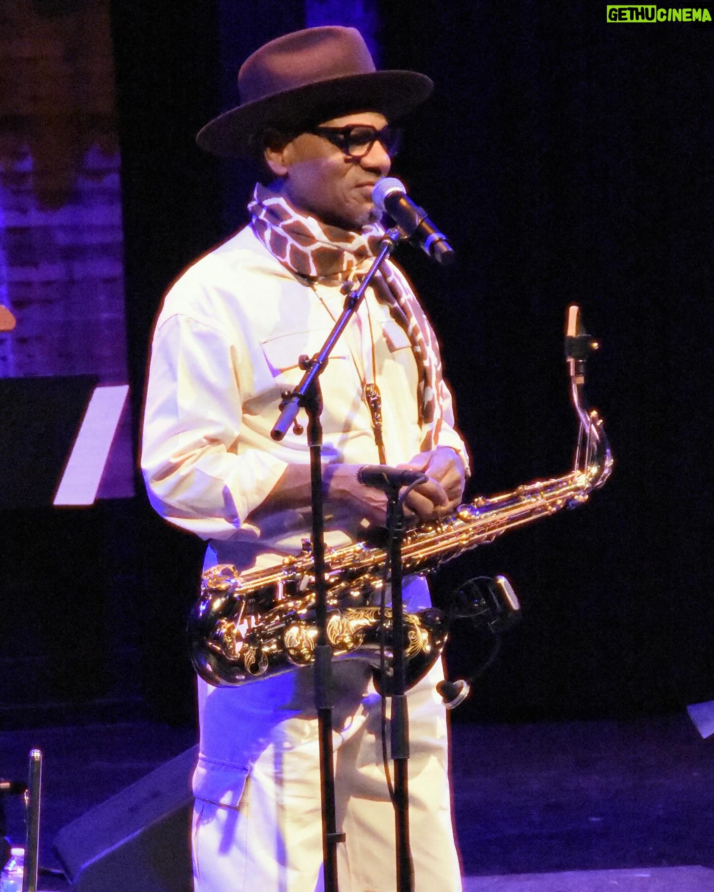 Kirk Whalum - 463 Likes - #ilovemyjob #iloveclothes #afrikanman #colorjunky #epiccool #grownpeoplemusic @gunnstanley photography