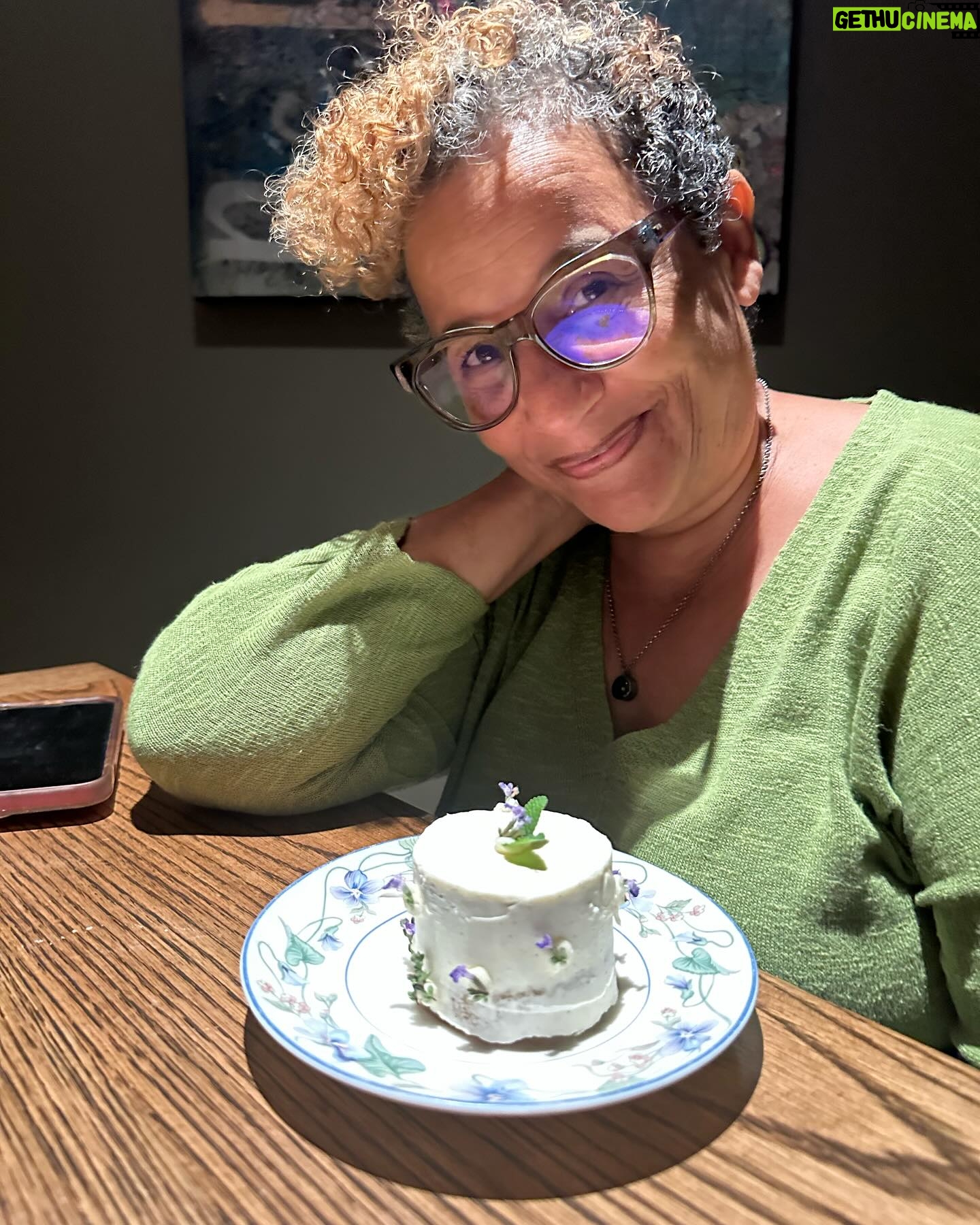 Kirk Whalum - 1.5K Likes - Happy #juneteenth !!! And HAPPY BIRTHDAY to my angel #chérieamour #masquerida #girlfriend #wifey, the #mom #grandmother #sister & #friend Ruby Ruby RUBY!!! 🤗 Age has a 5 in it, that’s all I know 🤷🏾♂️