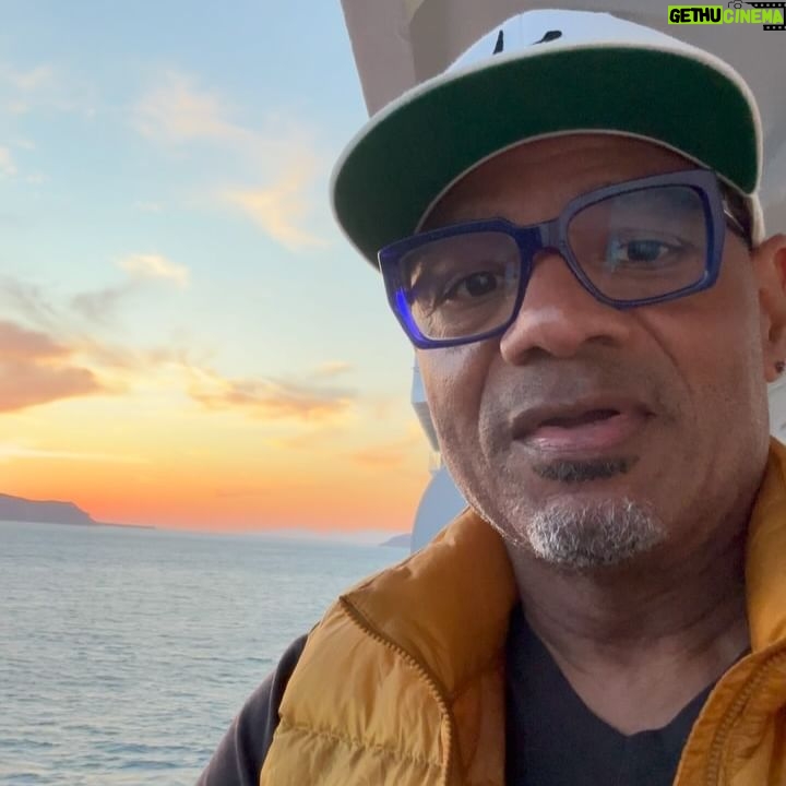 Kirk Whalum - 596 Likes - #happymothersday !!! Especially to all the unofficial “Aunties” out there who give unselfishly just because you see a need. 🤗 #auntiesrock #playauntiesrock
#EpicCool #pillowtalk #bahdeyah #jazz #sax #saxophone #smoothjazz #pmauriatsaxophones #jodyjazz #bostonsaxshop #sdsystems