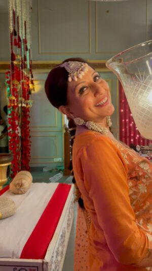 Kishori Shahane Instagram - 🧡🌙

#reels#instagram#explore