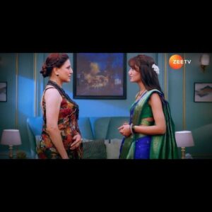 Actress Kishori Shahane HD Instagram Photos and Wallpapers September 2024