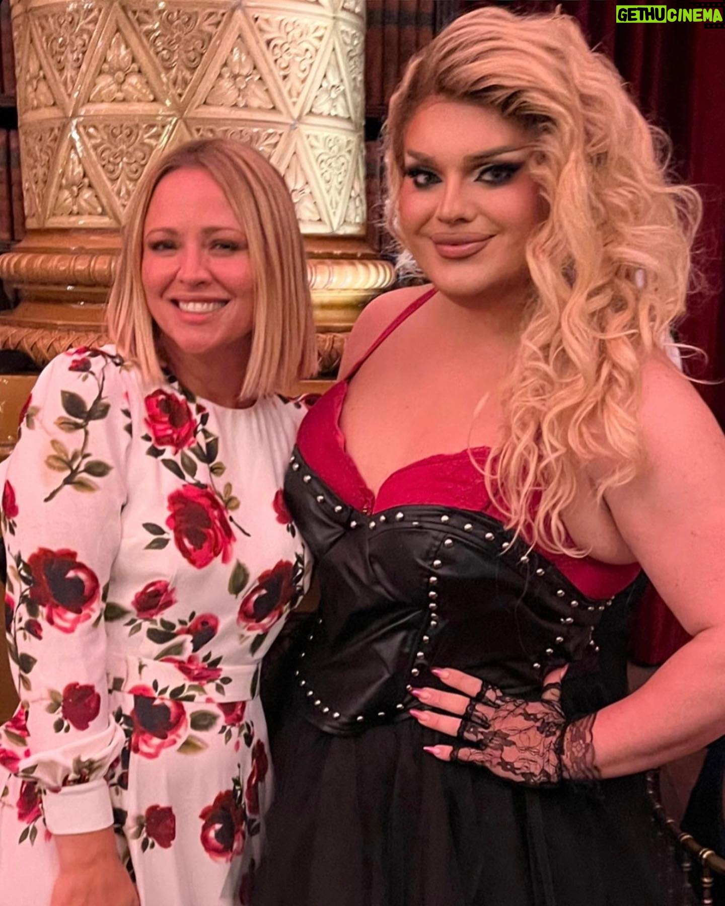 Kitty Scott-Claus - 3.5K Likes - After years of playing her in @galsaloudofficial I FINALLY met the one and only @kimberleywalshofficial life made 💖🙌🏼🤣
