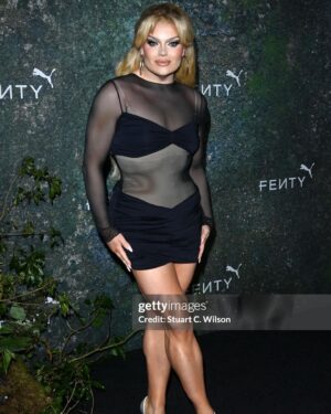 Kitty Scott-Claus Instagram - Fenty x Puma 

@eyc_ltd 

📸 @gettyimages 
👗 @ohpolly 
Hair @stevenaustinhairartist
