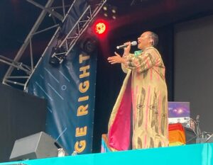 Kizzy Edgell Instagram - thank you so much to @prideinlondon for having us do your 50 seconds for 50 years for #AllOurPride
thank you so much to my castmates for being with me on one of the best days of my life, i love u so much
thank you everyone in trafalgar square for being such a great audience that i forgot how to speak 😅
thank you most of all to everyone that came before us, teachers and activists and incredibly brave people, that allowed for a day like that to happen. i owe you my life, truly, and promise to never forget your historic contributions.  this is the proudest i’ve ever been, and yesterday i felt like myself without a tinge of shame or fear, so thank you so much.