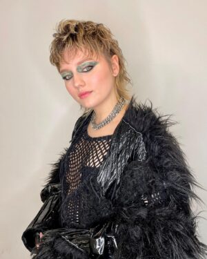 Kizzy Edgell Instagram - such a wonderful night :) loved getting to make a little speech thank everyone involved with heartstopper, it makes me SO sentimental 
styled by the fantastic @callumsmitth 
makeup by the wonderful @sorchamakeupartist 
haircut by @diandraferreira_ 
wearing @jeanlouiecastillo @undergroundengland.since1981 @lagworld @lucianclothing @alexandra_klimek