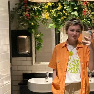 Kizzy Edgell Instagram - infinite kizzys in the mirror behind me 😵‍💫