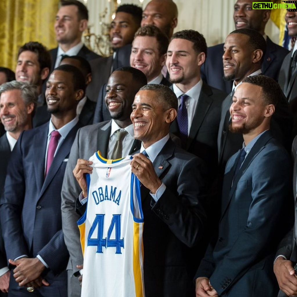 Klay Thompson - 2 Million Likes - Oh Bay Area , there are not enough words and images to convey how I really feel about yall . From the bottom of my heart, thank you so much for some of the best times of my life. It was such an honor to put that Dubs jersey on from day 1. I really just wanted to be the best I could be and help bring as many championships as possible to the region. The best part was not the rings though, it was the friendships I made that will last a lifetime . My family and I would like to thank all of the amazing people who work tirelessly to make the @warriors organization world-class. Don’t be sad it’s over, be happy it happened . Until we meet again. Sea captain out 🫡
#foureverchamps #splashbros4life #oaklandforever