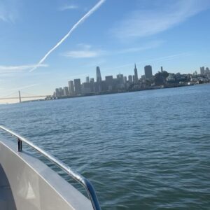 Klay Thompson Instagram - Oh Bay Area , there are not enough words and images to convey how I really feel about yall . From the bottom of my heart, thank you so much for some of the best times of my life. It was such an honor to put that Dubs jersey on from day 1. I really just wanted to be the best I could be and help bring as many championships as possible to the region. The best part was not the rings though, it was the friendships I made that will last a lifetime . My family and I would like to thank all of the amazing people who work tirelessly to make the @warriors organization world-class. Don’t be sad it’s over, be happy it happened . Until we meet again. Sea captain out 🫡
#foureverchamps #splashbros4life #oaklandforever