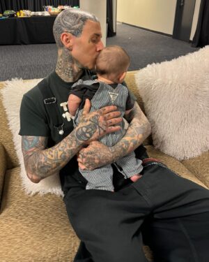 Kourtney Kardashian Barker Instagram - Happy Father’s Day @travisbarker !! Beyond grateful for the Dad that you are to our baby boy, and all of our kids. You keep us safe and protected and take care of us. Having a family with you is heaven. Happy to celebrate you!