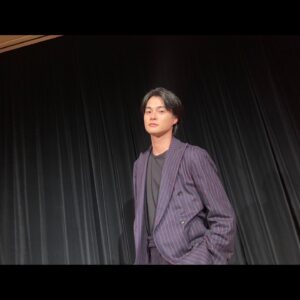 Kousei Yuki Instagram - 本日は滉流会Vol.4に来てくれた皆さんありがとうございました😊
幸せすぎる1日でした。
明日も明後日もやりたいくらい。笑

久しぶりに声出しオッケーのイベントが出来て反応がダイレクトに届いたので尚更楽しかった。最高の思い出になりました。

今日MCをやってくださった藤原さん、本当にありがとうございました。
めちゃくちゃ頼りにさせてもらってました。
また是非よろしくお願いします😆

とにかく今日は本当に沢山の幸せを皆さんからいただきました。
ありがとうございました！！

#結木滉星
#滉流会
#Vol4
#ありがとうございました
#またすぐ会いましょう