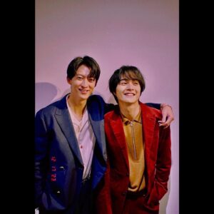 Kousei Yuki Instagram - 今日は滉星誕祭2023来てくれてありがとうございました😊
みんなから沢山のおめでとうをいただいて幸せでした！
本当に時間が経つのがあっという間でした！

そしてそして
1部のゲストなんと町田くんでした。
もうびっくりしすぎて腰が抜けました！笑
本当に本当にありがとうございました😭
テッパチメンバーみんな優しすぎる☺️

2部は急遽にも関わらずゲスト出演してくれた安定のあさひ。
居心地が良かったです！
最高に楽しかった！
あさひまじサンキュー😆

前回に引き続きMCをやってくれた藤原さん！
相変わらずの安定感でした😊
毎回ありがとうございます。

豪華すぎる1日で本当に一瞬で今日が終わってしまいました！
快くお手紙をくれたりビデオメッセージで出演してくれてありがとうございました！

何より会場に来てお祝いしてくれた皆様、ありがとうございます。
ラスト20代全力で走っていきたいと思います！

#結木滉星
#バースデーイベント
#滉星誕祭
#2023
#スペシャルゲスト
#町田啓太 くん
#伊藤あさひ
#本当にありがとうございました