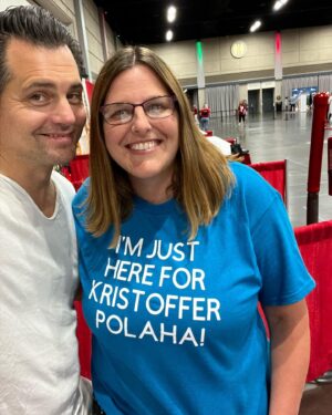 Kristoffer Polaha Instagram - Thank you Kansas City! 
Thank you #christmasconkc 
Thank you Mr. Hall and @hallmark ers for the warm welcome 
& 
Thank you to all our fans! 

Let’s do it again sometime soon! 

🙏🏼 @thats4ent 
🙏🏼 @marybethhersheykc 
🙏🏼 @thegranfalloon