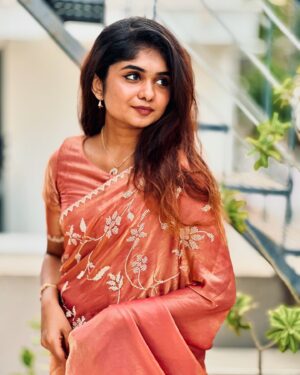 Kriti vamshini Instagram - Sita mahalaxmi🦋

#tamilmuser #reelsinstagram #tamil #mrunalthakur #sitaramam