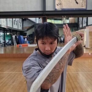 Kwon Tae-ho Instagram - 양손잡이?