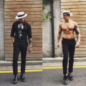 Kwon Tae-ho Instagram - Which one do you like?
Right? Left? 
둘중 머가좋나요? ? ?
#데일리룩 #데일리 #데일리패션 #daily #dailylook #tan #tanning #summer #swimming #sportmodel #fitness #workout #weight #muscle #fitnessmodel #sexy #guy #beach #sun #musclemania #hot #korea #kangnam #lol #수영장 #여름 #tattoo #타투 #문신 #머슬마니아