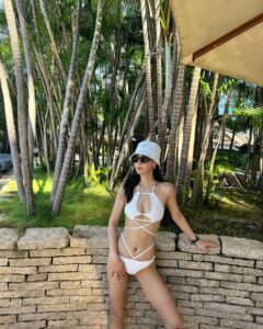Actress Kwon Yu-ri HD Instagram Photos and Wallpapers August 2024