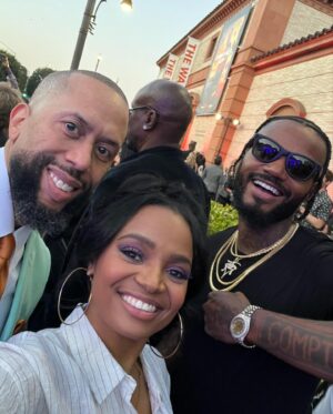 Kyla Pratt Instagram - Make sure you watch Beverly Hills Cop : Axel F on @netflix !!! 

I had the pleasure of working with a legend at a very young age. His kindness and professionalism laid the blueprint for what i have aspired to be in this industry. Whatever he is apart of, i will support.

#Legend
#EddieMurphy
#Netflix