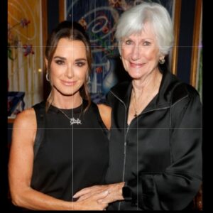 Kyle Richards Instagram - Tonight’s RHOBH is very important to me. It’s a celebration of life that honors my best friend Lorene Shea who we lost to suicide. Thank you to @namicommunicate for helping me navigate through this. If you  or someone you know is struggling you’re not alone 
For immediate 24/7 crisis support call or text 988
