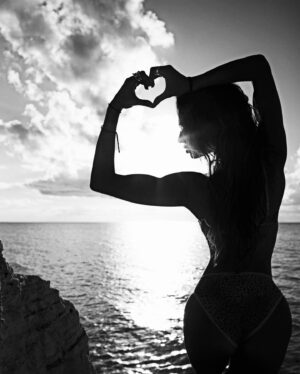 Kylie Shea Instagram - love is . 

xxx 🥀 ooo

📷 @leica_camera self-portrait series 

#kylieshea
#pointechronicles
#leica #monochrome
#saveyourtearsforthestage