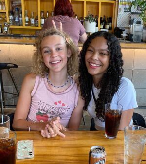 Kyliegh Curran Instagram - lunch with Elle today