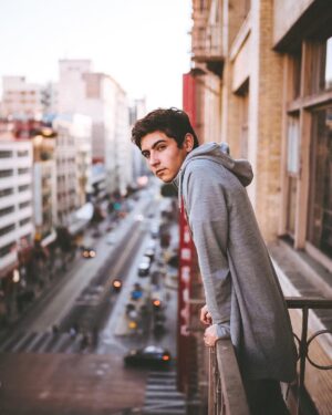 Kyson Facer Instagram - I hate #monday