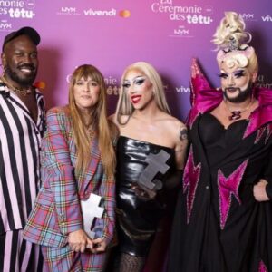 La Big Bertha Instagram - 🏆 La cérémonie des têtu @tetumag with our favorite  host @labigbertha.paris ❤️wearing full custom look @romaintheveninparis ❤️⚡️
Can’t wait for show you more of our collaboration !!
.
Wig by @missmanlyb 💕
.
#labigbertha #cetemoniedestetu #romainthevenin #tetu #award #paloma #labigbertha #nickydoll #gay #queer #dragrace #bowie