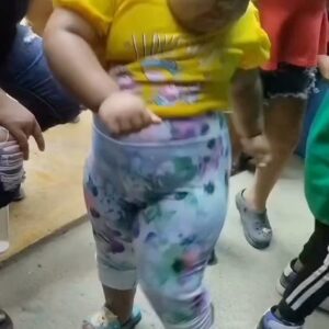 La Toya Jackson Instagram - Looks like somebody has their #sundayvibes going already.

#sundayfunday #kids #cute #dance #music #fun #Sundayfeeling #instagood