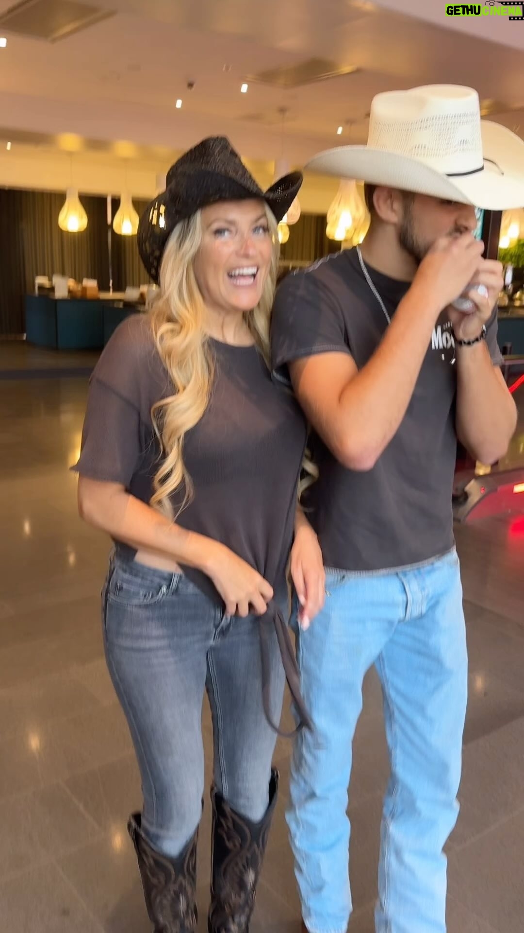 Laila Bagge - 21.5K Likes - På konsert och såg @morganwallen med @liampitts03 🤠 🎉