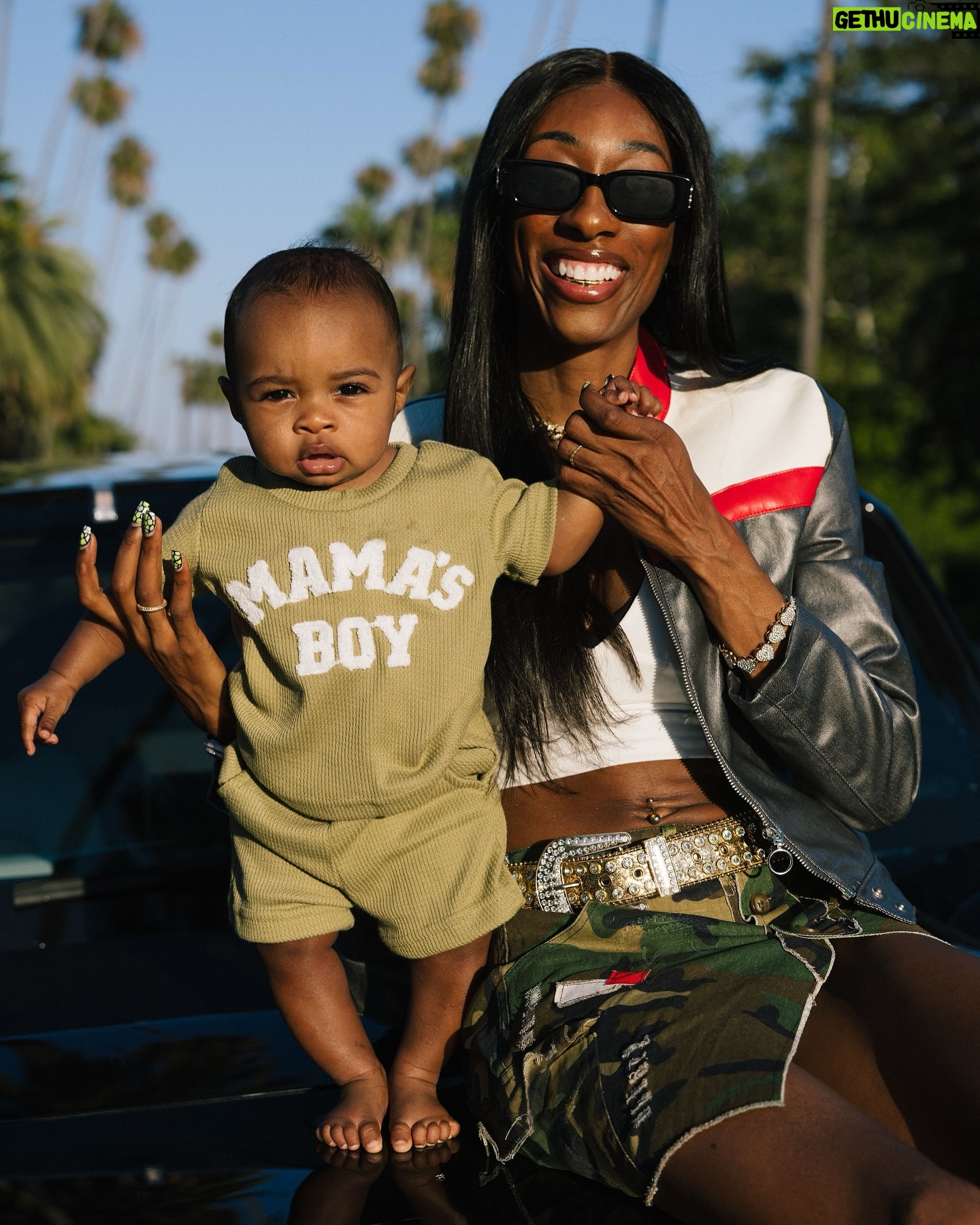 Lala Milan - 483.7K Likes - Happy 6 Months to my Son❤️
Had to get a Big Body for my Big Man 💪🏾
All Gas no Brakes all 2024💨
#HummerEV
——
Join my Mommy Group: @modernmommiesclub