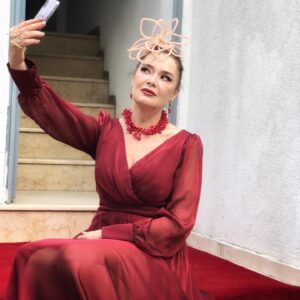 Lale Başar Instagram - Sihirli Annem @prfashionpr