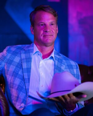 Lane Kiffin Instagram - Thanks to @bluedeltajeans and @hintonandhinton for the help with SEC Media Days #BuiltByMarkShoemake
