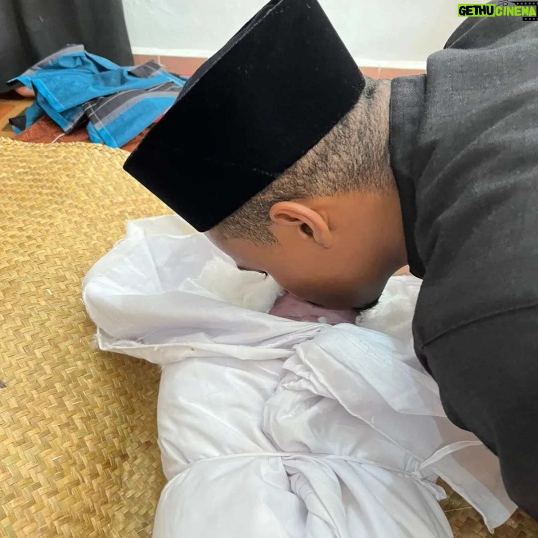 Langston Hues - 2.7K Likes - Traditionally a father should be the one to teach their son, a host of lessons about life, and the nature of humanity.
But, my son is the one doing the teaching. He's taught me about the frailty and temporary nature of life.
He taught me about the might, love, and priority of God.
Today, like other children born December 16, 2022 - He should be 1 year old, but he's not. In turn he taught me about the illusion of time.
He taught me about empathy, and how to resonate with a Palestinian father that loses a child.
He taught me patience and the ability to accept God's decree.
He taught me that's there's a greater destination even if we think that this world is all there is.
If I wrote down all that he has taught me, I'd finish the ink in the pen before I've finished the lessons he's taught.
Thank You for being a great teacher son, I love you ❤️
Ibrahim Clark Langston
December 16, 2022