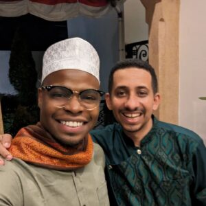 Langston Hues Instagram - The Messenger of Allah (ﷺ) said, "When a group of people assemble for the remembrance of Allah, the angels surround them (with their wings), (Allah's) mercy envelops them, Sakinah, or tranquillity descends upon them and Allah makes a mention of them before those who are near Him."

Abah ❤️
1 Umat ❤️
Ikhwān ❤️