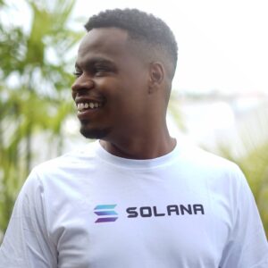 Langston Hues Instagram - I'm a Happy #Sol ❤️
#solana