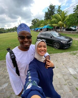 Langston Hues Instagram - تَقَبَّلَ اللَّهُ مِنَّا وَمِنْكُمْ

“May Allah accept from us and you (our good deeds)”

Ameen 🤲🏽

 #eidmubarak