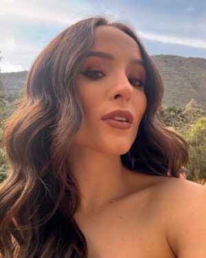 Larissa Manoela Instagram - Weeding day 🤎