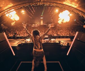 Larissa Rieß Instagram - Closing Mainstage at @natureonefestival beeing 8 months pregnant. This was magical. Thank you 🙏