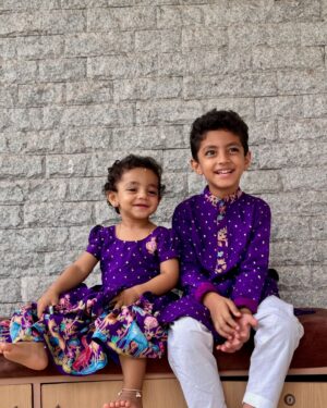 Lasya Manjunath Instagram - Happy Raksha Bandhan ❤️😍

Munni and junnu 😍
Outfits : @pari.designers_ 

#rakshabandhan #rakhi