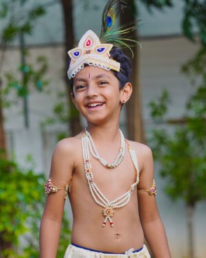 Lasya Manjunath Instagram - Na Chinni allari kannammaluuuu 😍❤️😘😘🧿🧿🧿
@urs.junnu @its.memunnu 

#janmashtami #janmashtamispecial