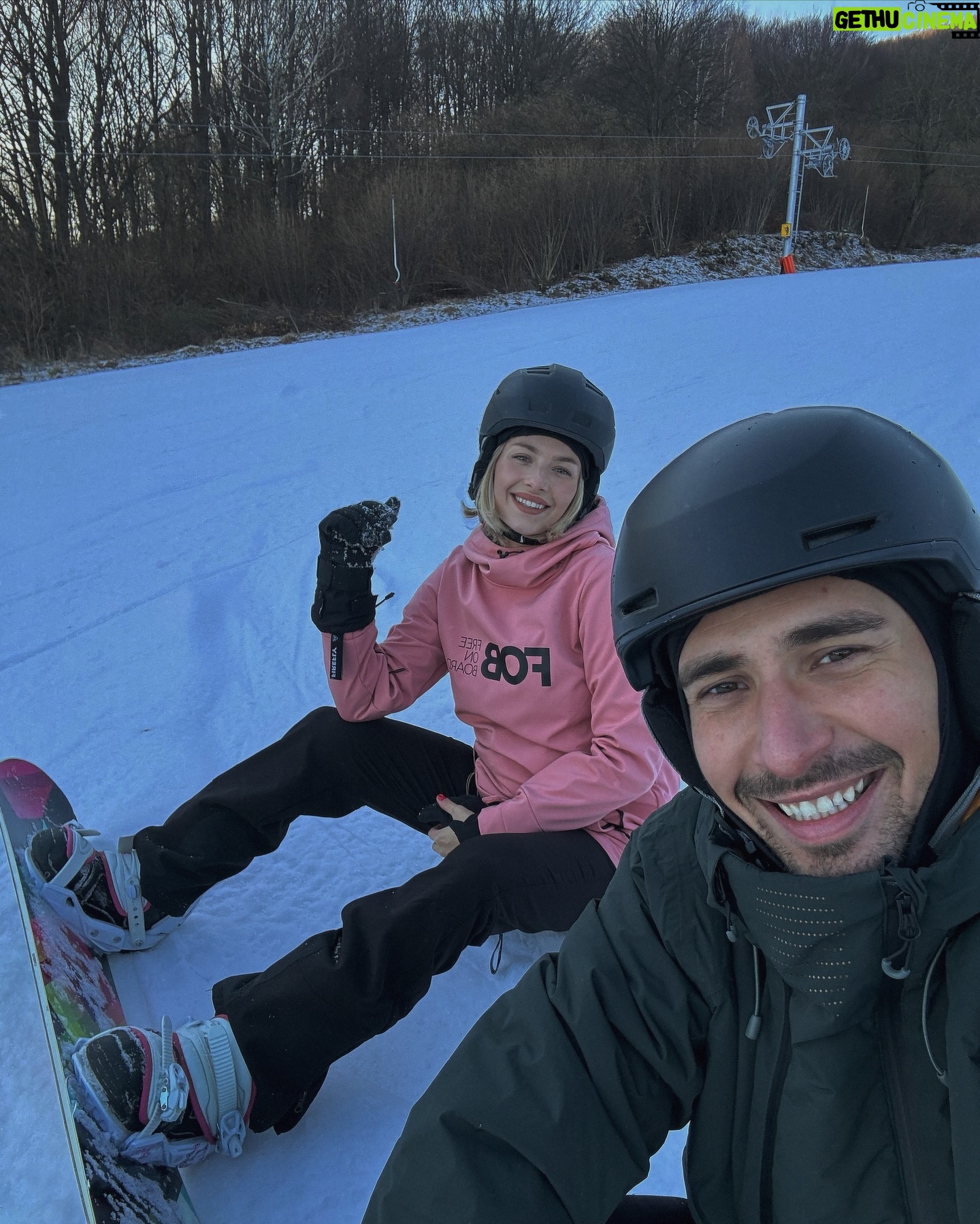 Laura Chrebetová - 26.5K Likes - ❄️❄️❄️