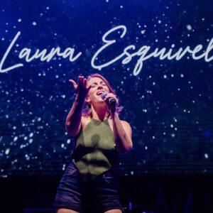 Laura Esquivel Instagram - éstos shows en Italia 🇮🇹 junto a @teenagedreamparty están siendo increíbles 💗!!!!

mañana retomamos con la gira! lxs esperamos en las siguientes fechas:

ITALIA 🇮🇹
📍Mercoledì 31/7 Jesolo (VE) - Spiaggia del Faro 
📍Giovedì 1/8 Lignano Sabbiadoro - Arena 
📍Venerdì 2/8 Rimini - Beach Arena 
📍Sabato 3/8 Bisceglie (BA) - DF Theatre 
📍Lunedì 5/8 Gallipoli - Parco Gondar 
📍Mercoledì 7/8 Reggio Calabria 
📍Venerdi 9/8 Marina di Setacciato (CB) - Sabbie Mobili Festival
📍Sabato 10/8 Senigallia - Mamamia
📍Domenica 11/8 Cinquale (MS) - Arena della Versilia

ARGENTINA 🇦🇷 (para presentar mi álbum)
📍Jueves 19/9 Buenos Aires, Argentina - La Trastienda

📷 @heymartii