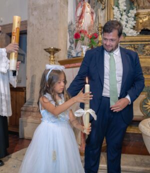 Laura Figueiredo Instagram - Difícil escolher o que partilhar.
Este é um momento nosso, da nossa família e amigos mais próximos mas vocês fazem também parte desta nossa história e fico feliz em partilhar convosco.
🙏🏼🕊️