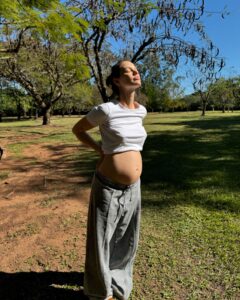 Actress Laura Neiva HD Instagram Photos and Wallpapers July 2024