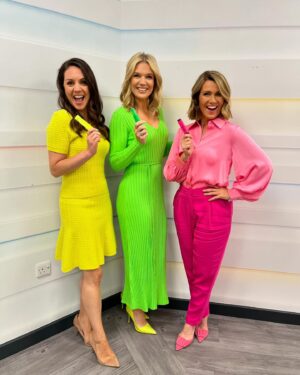 Laura Tobin Instagram - Our highlight(ers) of the week! 💛💚🩷