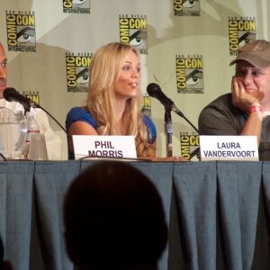 Laura Vandervoort Instagram - With #SanDiegoComicCon happening right now I started to reminisce. Some San Diego Comic Con memories.

I’ve had the honor over the years of attending several SDCC’s with different series. It is always such a fun time. 

My very first #SDCC was after I was announced as #Supergirl (photo #3) for the series Smallville. It blew my mind!