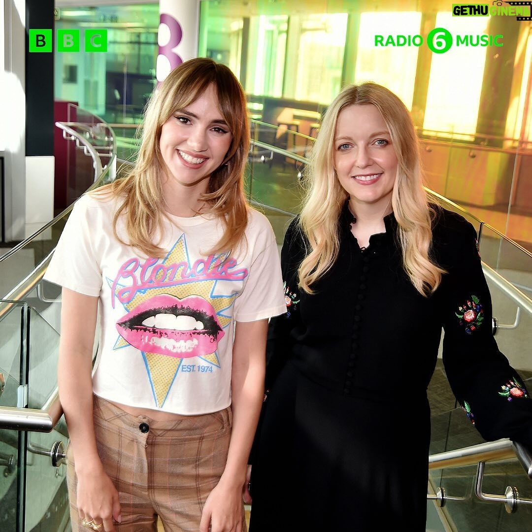 Lauren Laverne - 1.7K Likes - 6 Music Goes Back with Suki Waterhouse ✨
She curated a special 1970s-inspired 6 Music Goes Back mix.
Listen to the full interview on @bbcsounds