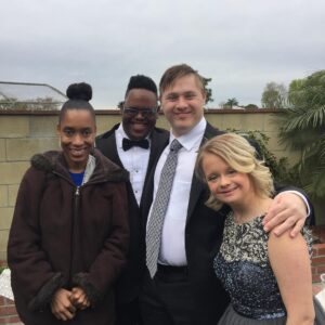 Actress Lauren Potter HD Instagram Photos and Wallpapers July 2024