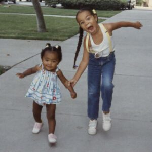 Lauren Spencer Instagram - SCREAMING 🗣️HAPPY BIRTHDAY TO MY BIG SIS @ginthereal 🎂🎈🎉❤️ Witnessing your strength and how you’ve persevered through so much has truly been inspiring to witness. You’ve shown up for me as my sister my whole life and had my back like a true big sister would. But nothing makes me more proud of you than watching you be the most incredible mother every day. You deserve the WORLD and I love you so much!!! Yall show my sister some love on her special day!! ⬇️