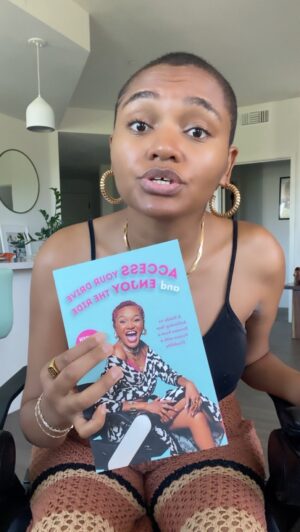 Lauren Spencer Instagram - Disabled or non-disabled, living your dream life is an experience we all should be able to have within our lifetimes. ✨ My journey has been a REAL one but luckily I was able to give my lessons and tips I’ve learned to help you all achieve the lives you desire. And I honestly had no clever way to share it so I just had to be honest with y’all 🤣 The 🔗 LINK IN BOO makes it easy to access. Grab yours today! ⬇️ DROP A COMMENT if you have the book and tell me your fave part. 😝💜🏁
